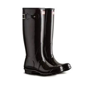 HUNTER rain boots (runs big)